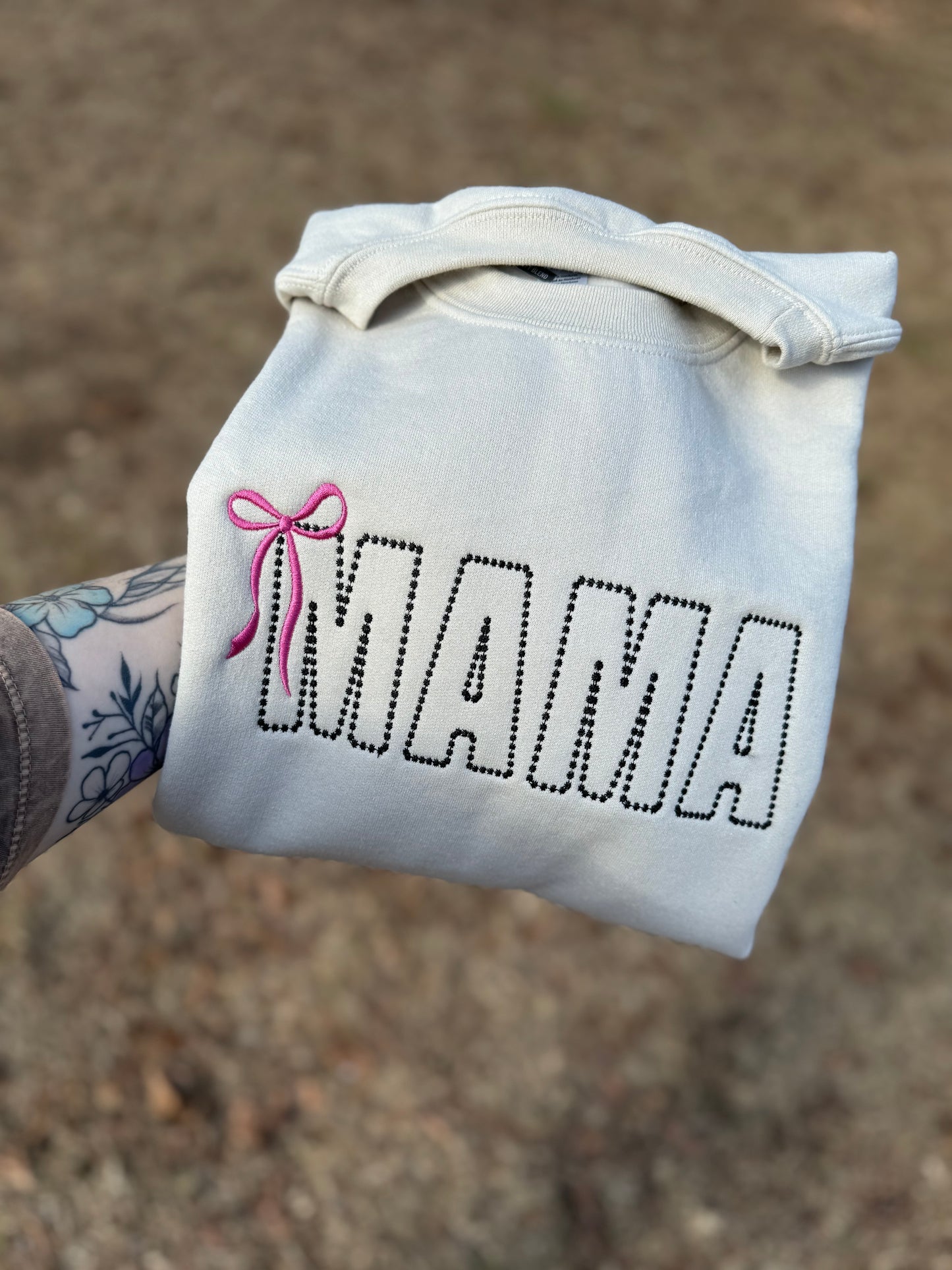Mama with bow sweatshirt