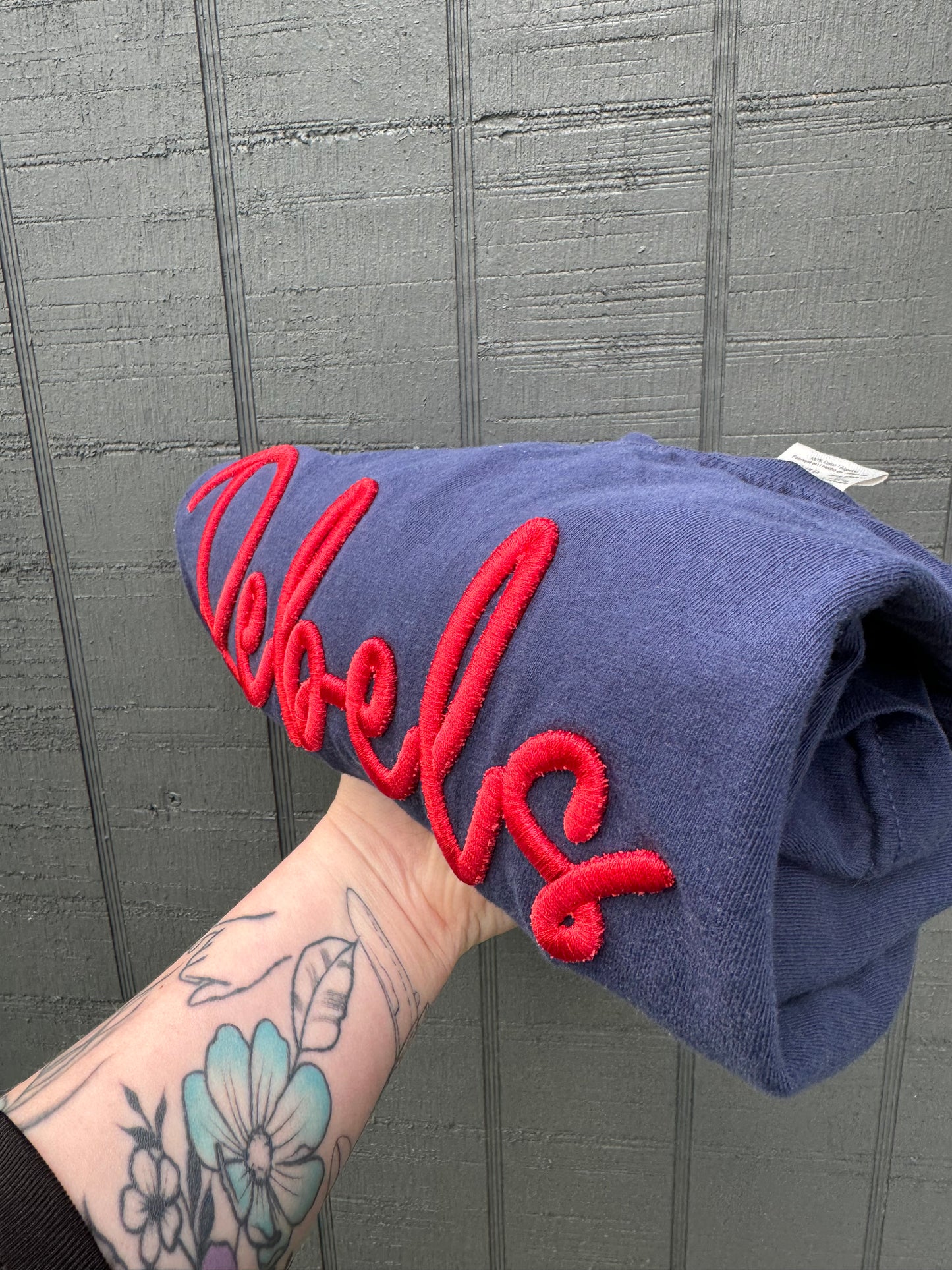 ADULTS Rebels puff embroidery