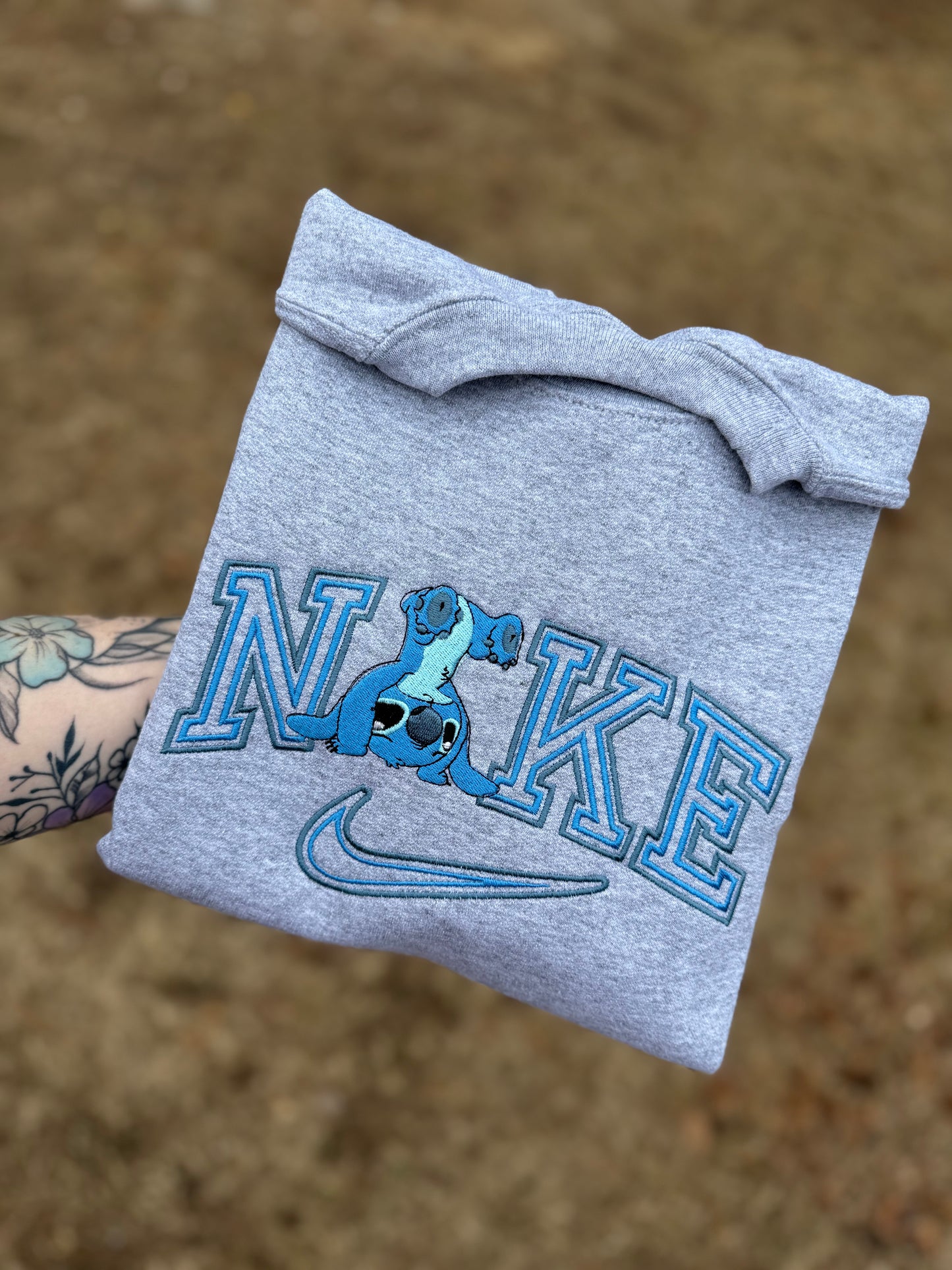 Upside down 626 SWEATSHIRT