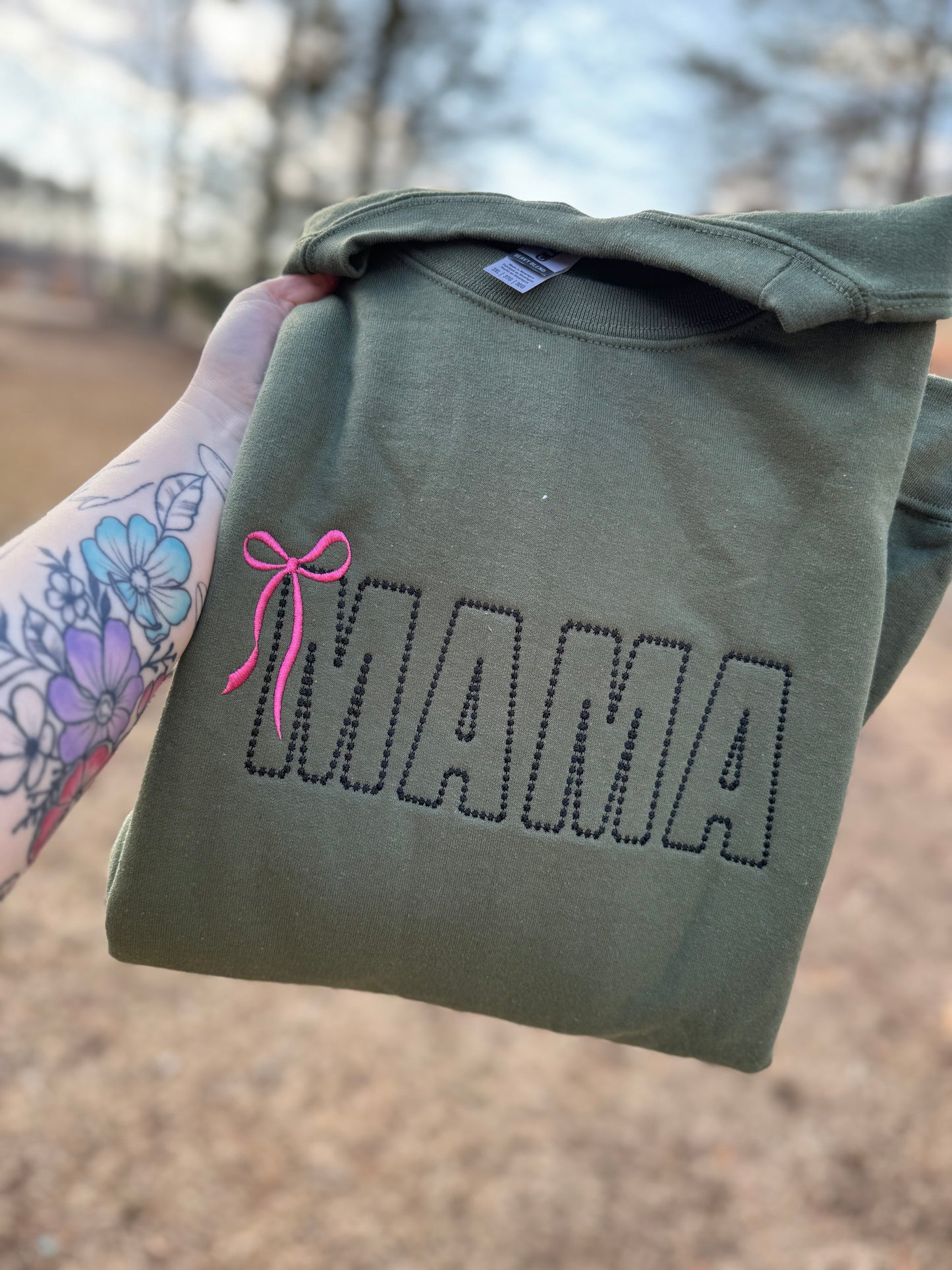 Mama with bow sweatshirt
