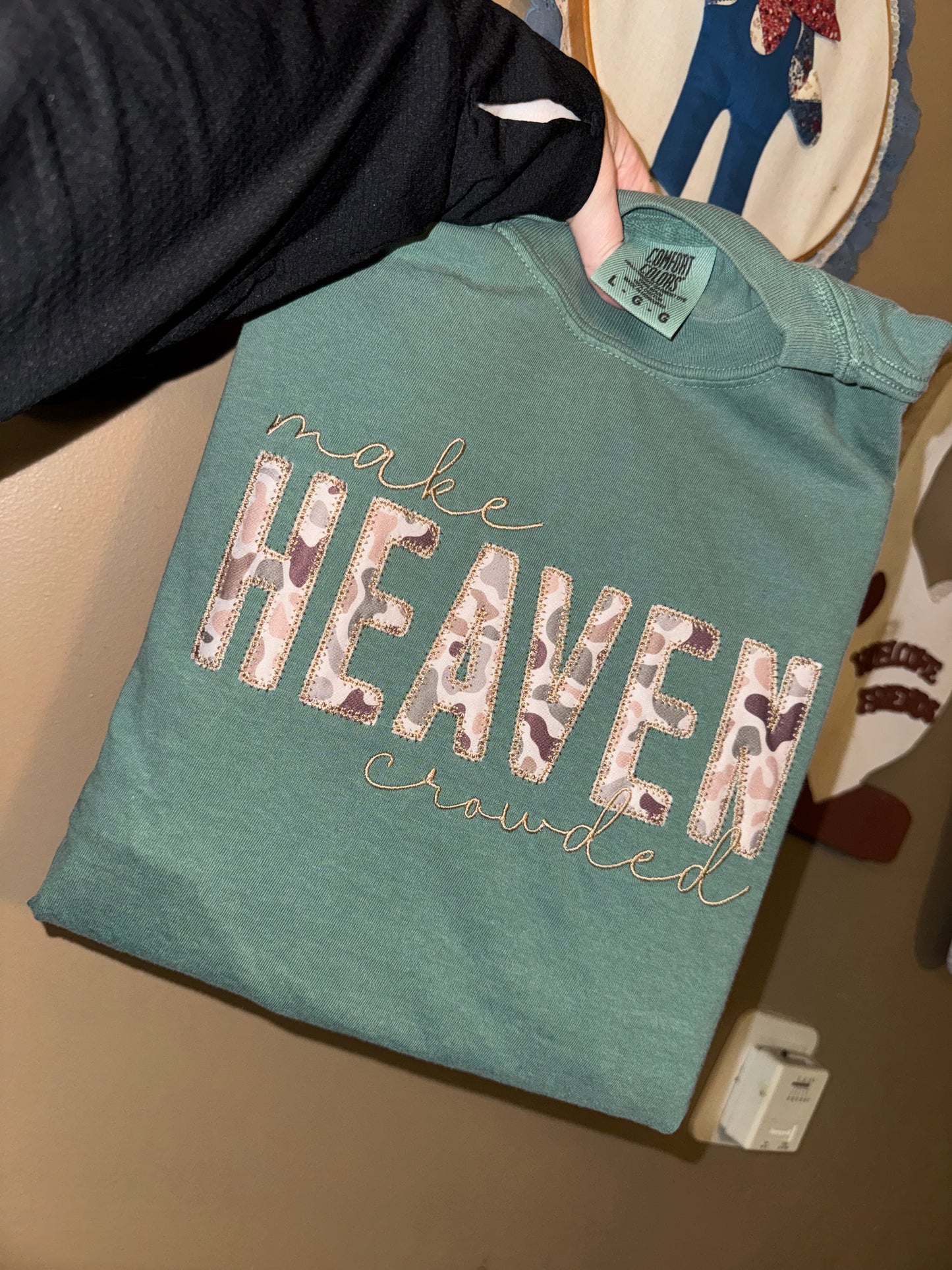 Make heaven crowded camo