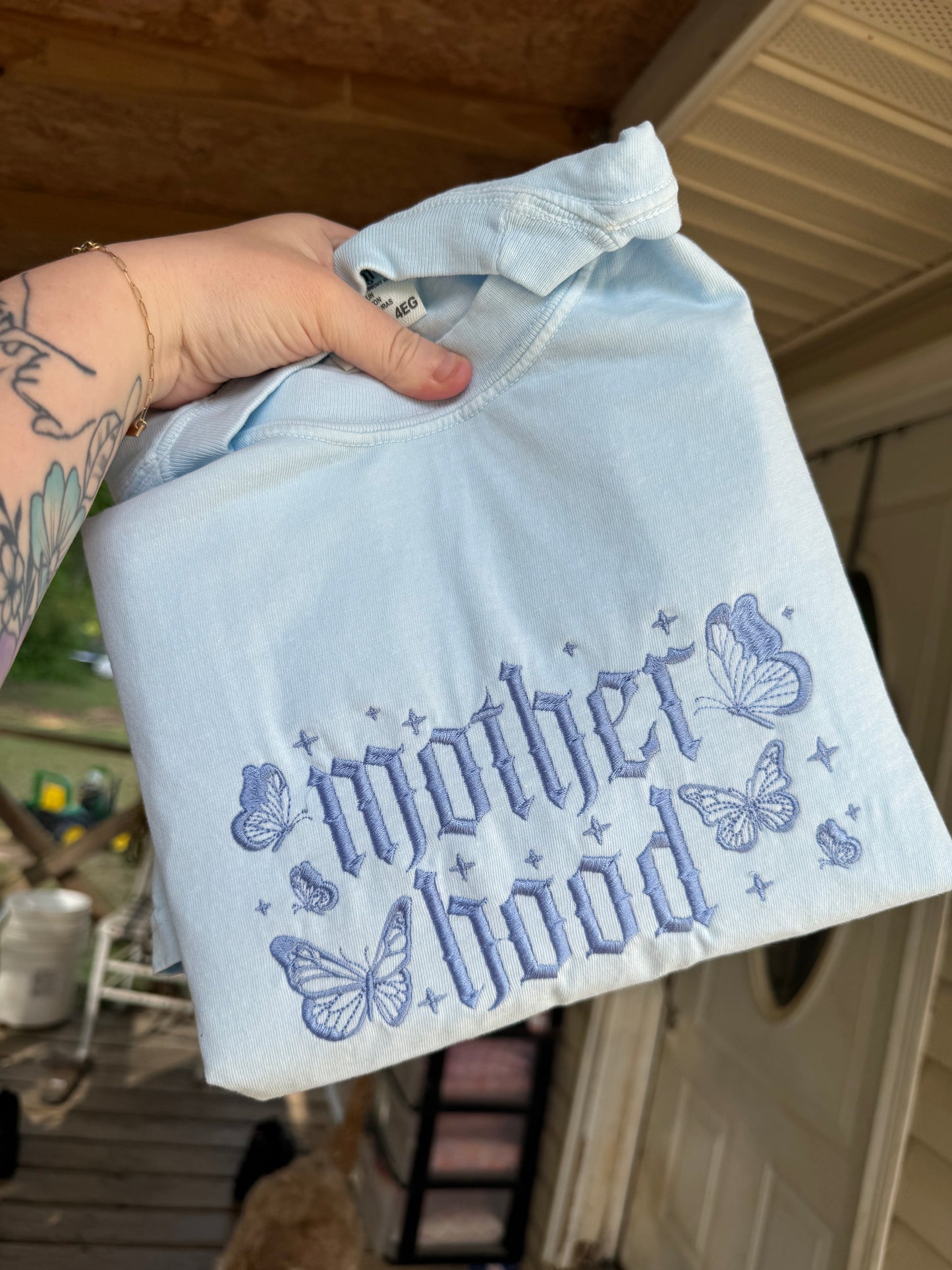 Motherhood embroidery