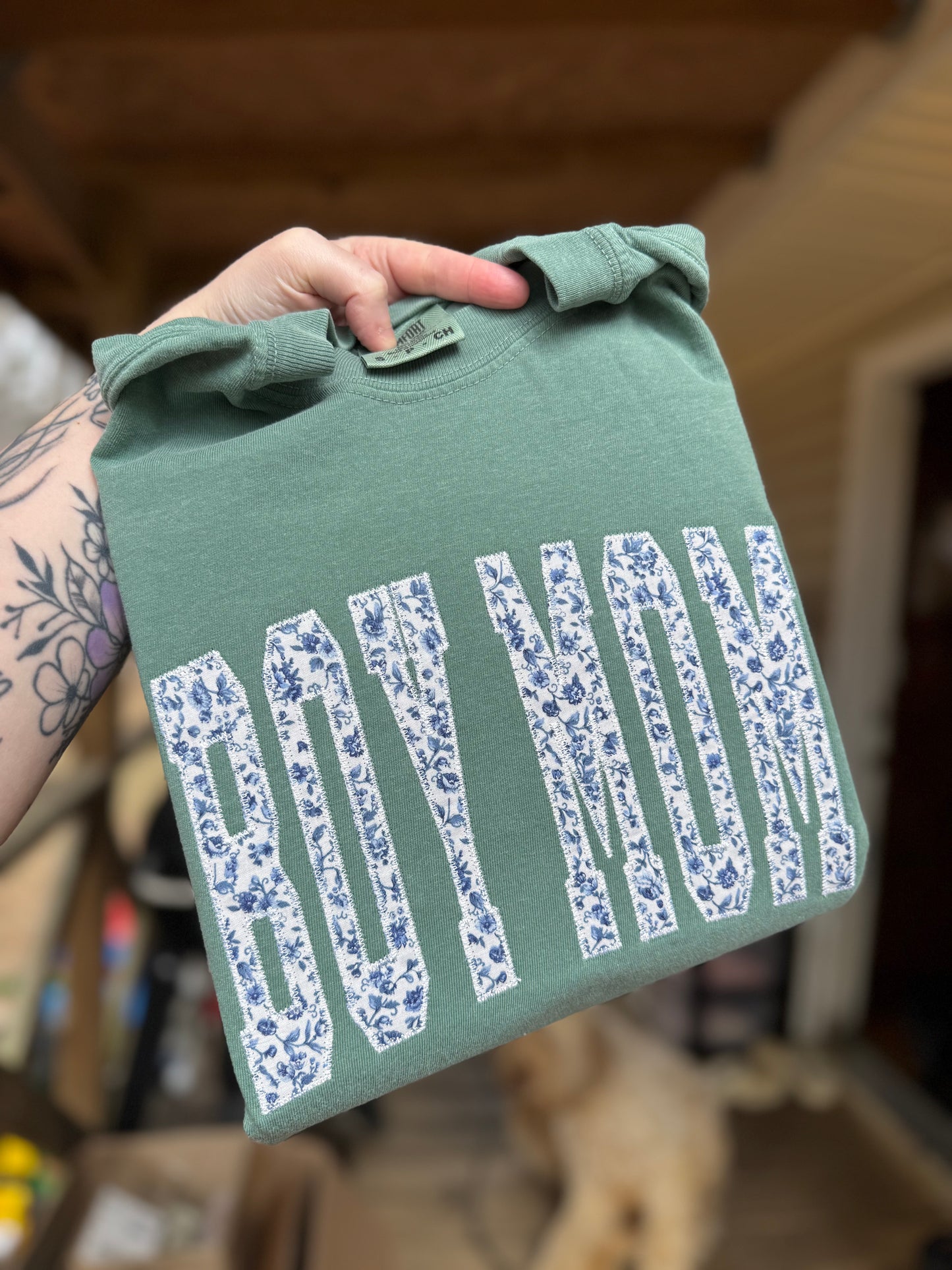 Dainty blue floral applique CUSTOM title