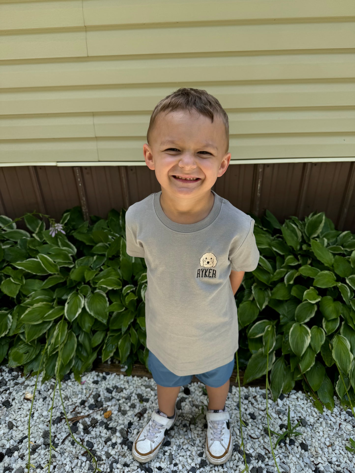 Toddler icon/name pocket tee